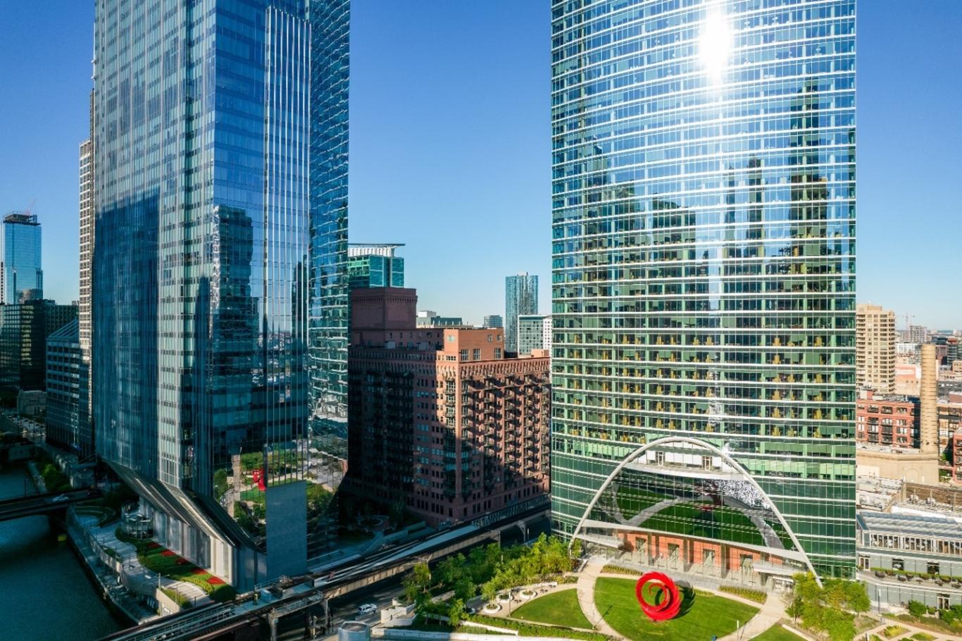 Green space in Chicago's scenic West Loop neighborhood.