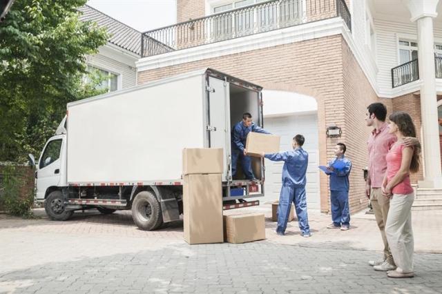 Movers moving boxes