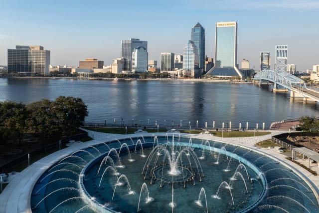 Friendship Fountain in the Southbank neighborhood overlooks Downtown Jacksonville and the St. Johns River.