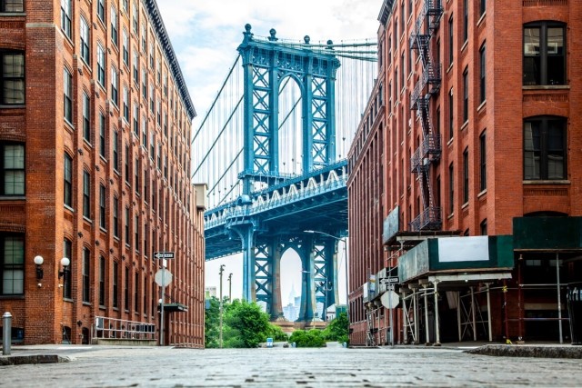 Visual of the Brooklyn Bridge