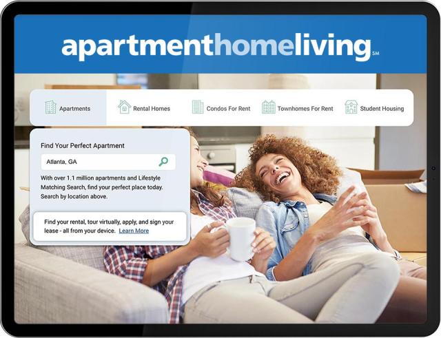 Apartmentshomeliving.com website