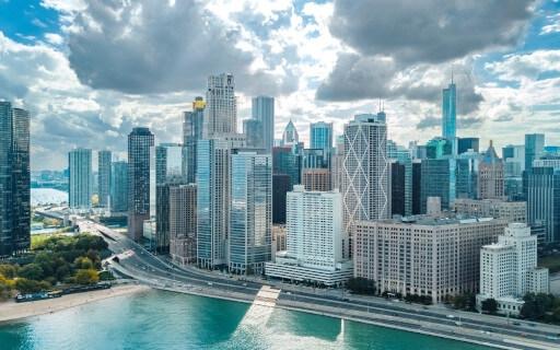 A skyline photo of Chicago, Illinois 