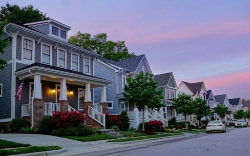 A photo of a suburban street in Raleigh, North Carolina